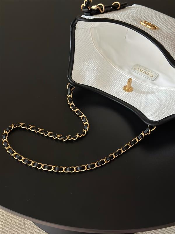 2026131204527345 700